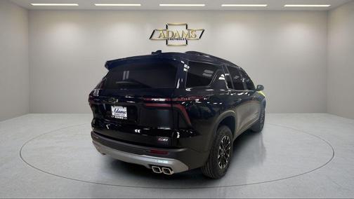 Mosaic Black Metallic 2026 Chevrolet Traverse AWD Z71