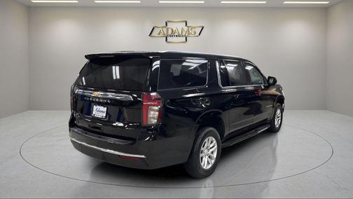 2023 Chevrolet Suburban LS