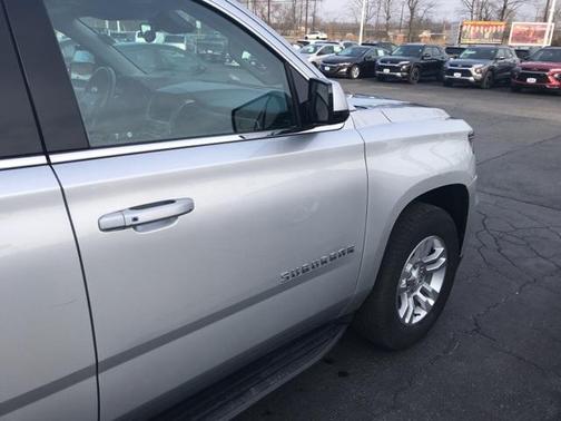 2020 Chevrolet Suburban LT