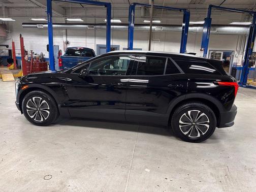 Black 2024 Chevrolet Blazer EV eAWD LT