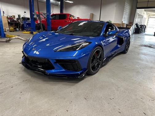 2020 Chevrolet Corvette Stingray w/2LT