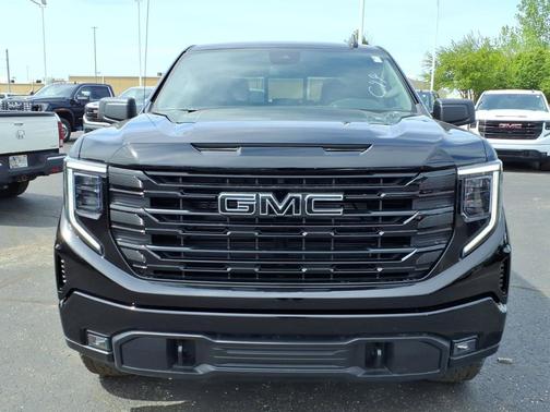 Onyx Black 2026 GMC Sierra 1500 Elevation