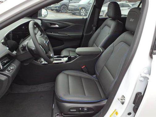 2026 Buick Envista Sport Touring FWD