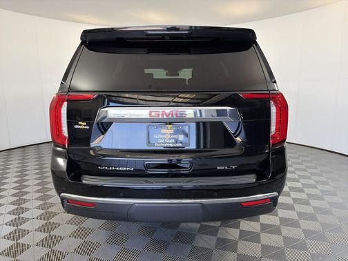 Onyx Black 2023 GMC Yukon SLT
