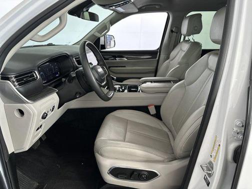 2022 Jeep Wagoneer Series II 4x4