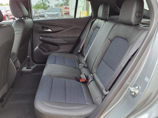 2025 Buick Envista Preferred FWD