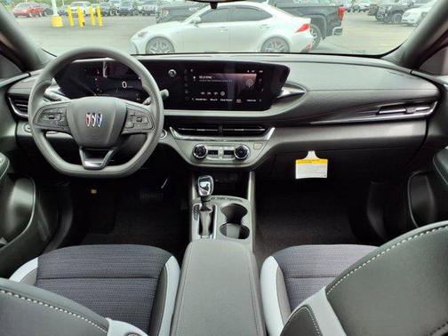 2025 Buick Envista Preferred FWD