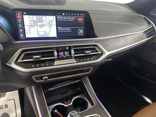 2022 BMW X7 M50i