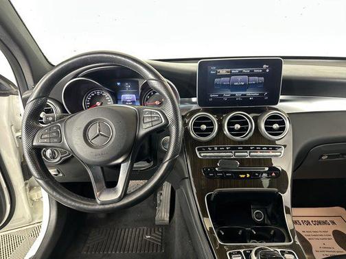 2017 Mercedes-Benz GLC 300 4MATIC