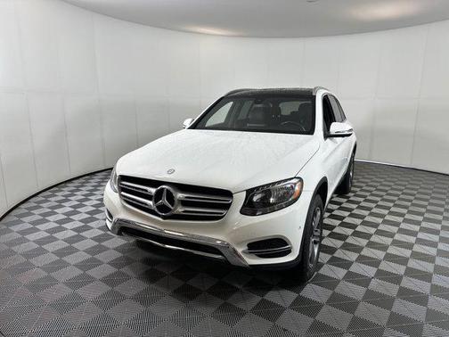 2017 Mercedes-Benz GLC 300 4MATIC