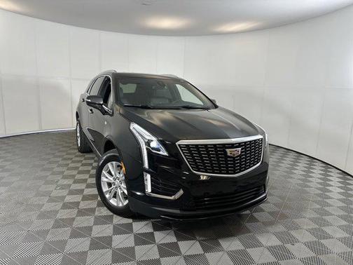2022 Cadillac XT5 Luxury