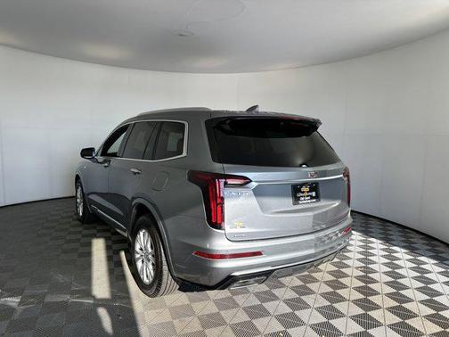 2023 Cadillac XT6 Luxury AWD