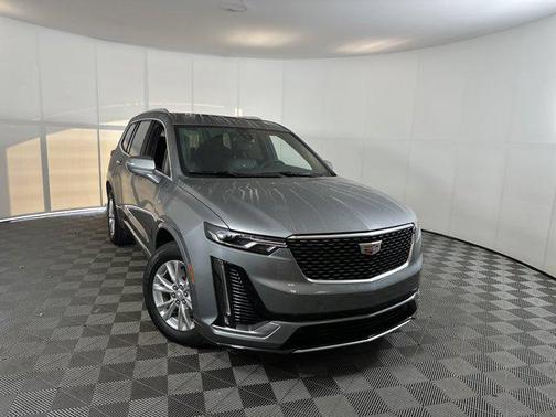 2023 Cadillac XT6 Luxury AWD