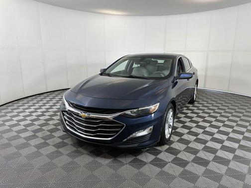 2021 Chevrolet Malibu FWD LT