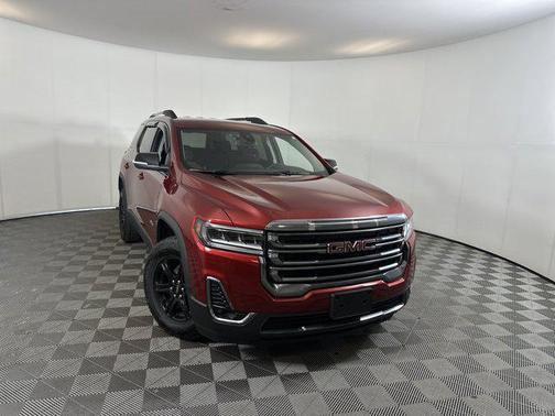 2023 GMC Acadia AWD AT4
