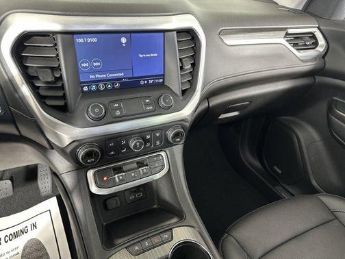 2022 GMC Acadia AWD SLT