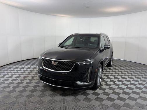 2024 Cadillac XT6 Premium Luxury FWD