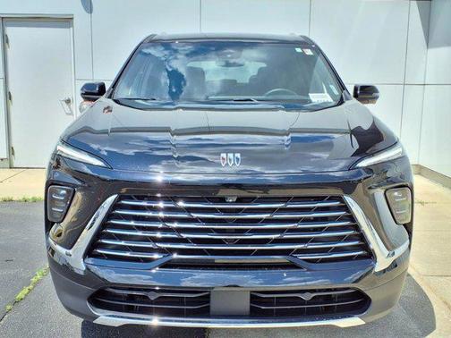 2025 Buick Enclave Preferred FWD