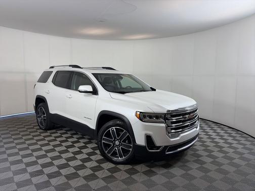 White Frost Tricoat 2023 GMC Acadia AWD SLT