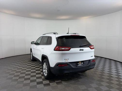 Bright White 2016 Jeep Cherokee Latitude