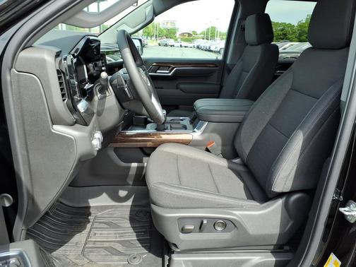 Onyx Black 2026 GMC Sierra 1500 Elevation