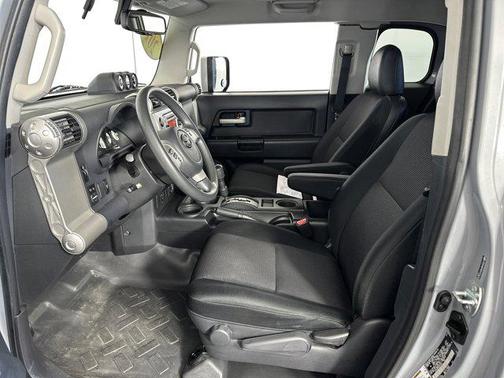 2014 Toyota FJ Cruiser Base