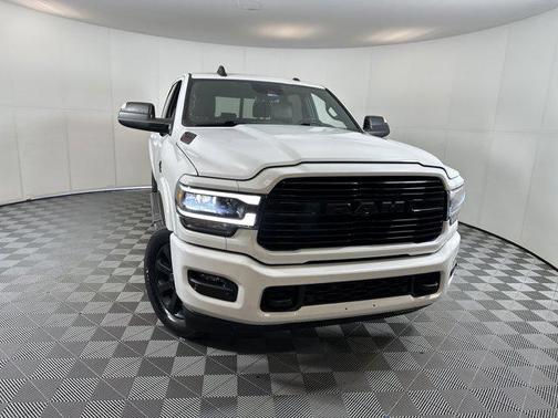 2022 RAM 2500 Laramie Crew Cab 4x4 6'4' Box