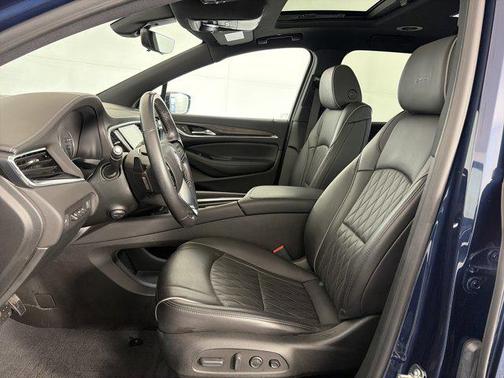2023 Buick Enclave Avenir AWD