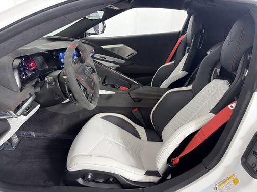 2023 Chevrolet Corvette Stingray w/3LT