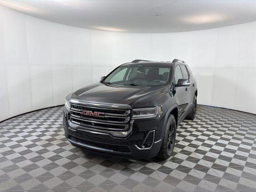 2023 GMC Acadia AWD AT4