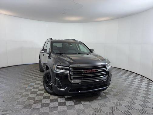 2023 GMC Acadia AWD AT4