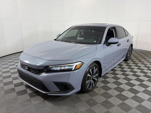 Sonic Gray Pearl 2024 Honda Civic EX