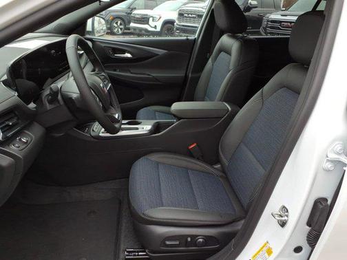 2026 Buick Envista Preferred FWD