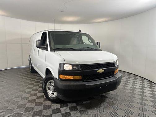 2020 Chevrolet Express 2500 RWD 2500 Regular Wheelbase WT