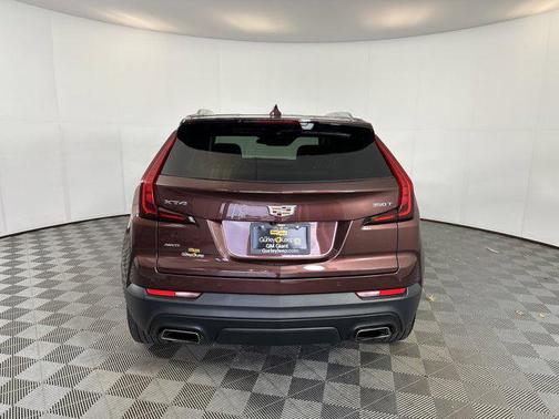 2023 Cadillac XT4 Luxury