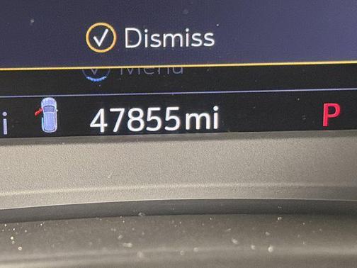 Manhattan Noir Metallic 2020 Cadillac XT5 Premium Luxury