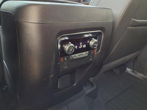 2025 GMC Yukon 4WD Elevation
