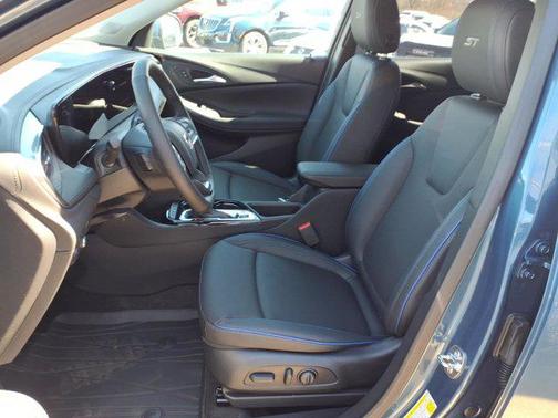 Ocean Blue Metallic 2026 Buick Encore GX Sport Touring