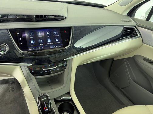2024 Cadillac XT6 Premium Luxury AWD