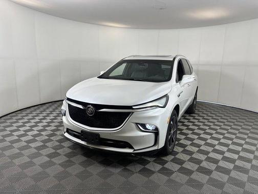 2022 Buick Enclave AWD Essence