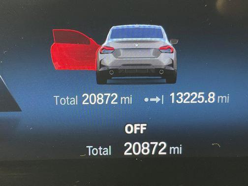 2023 BMW 230 i xDrive