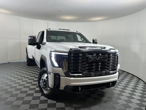 2024 GMC Sierra 3500 Denali