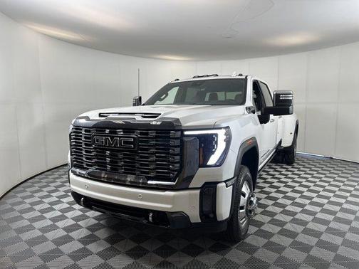 2024 GMC Sierra 3500 Denali