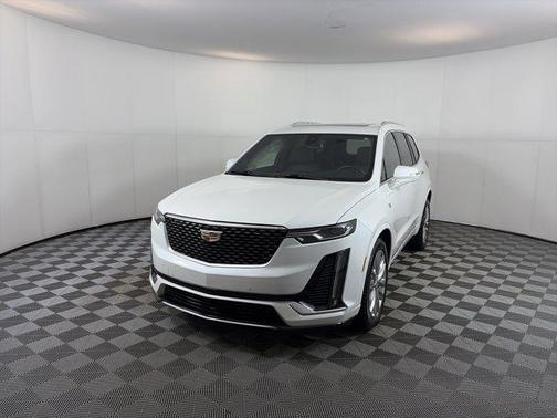 2023 Cadillac XT6 Premium Luxury AWD