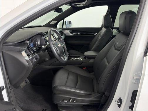 2023 Cadillac XT6 Premium Luxury AWD