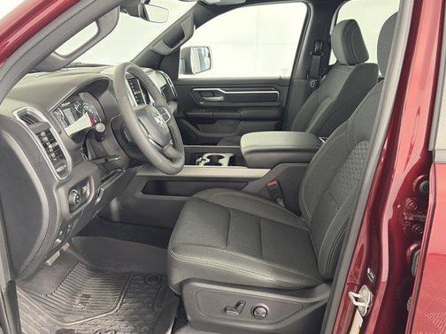 Delmonico Red Pearlcoat 2025 RAM 1500 Big Horn/Lone Star