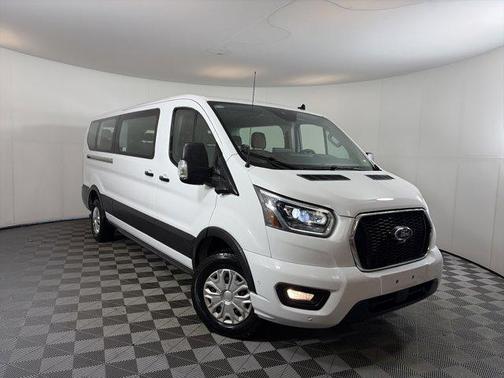 Oxford White 2023 Ford Transit-350 XLT