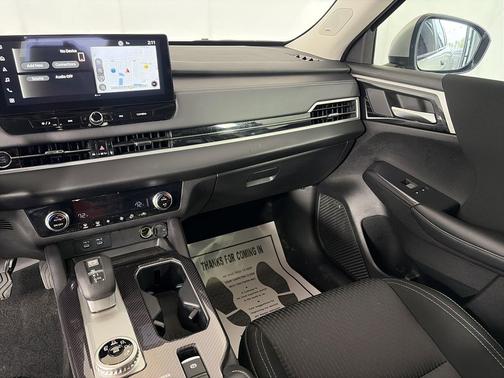 Alloy Silver Metallic 2025 Mitsubishi Outlander ES