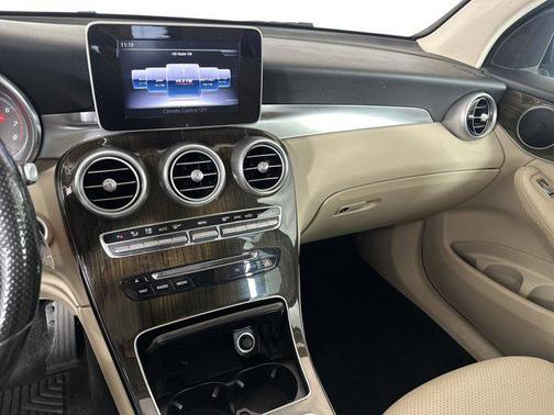 2018 Mercedes-Benz GLC 300 4MATIC