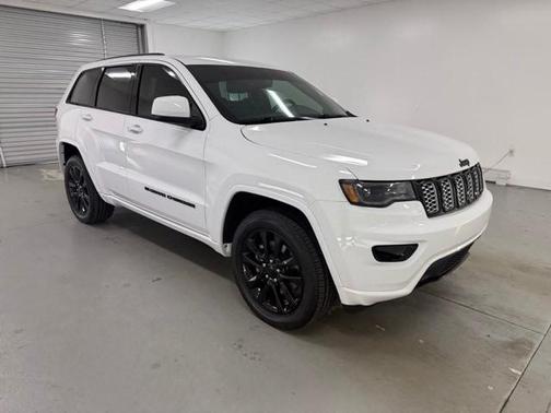 2022 Jeep Grand Cherokee WK Laredo